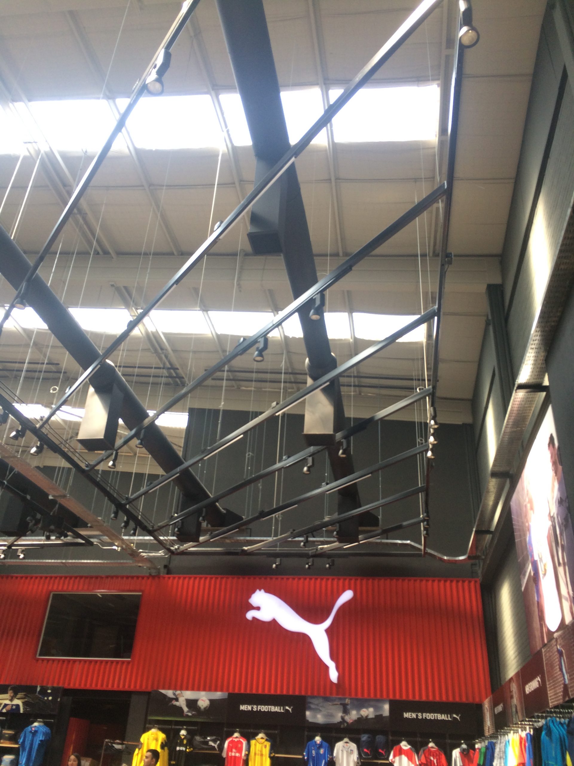 Puma discount outlet easton